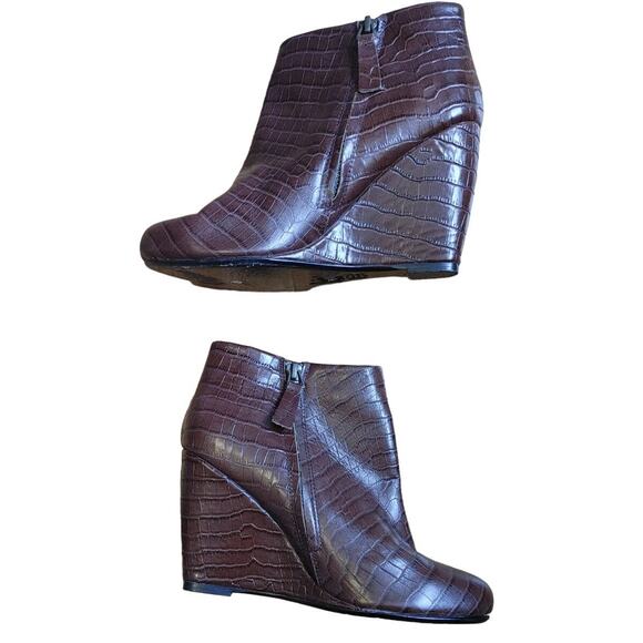 Joie Booties Wedges Zip Crocodile Leather Brown 38.5 = 8.5 US - Picture 2 of 5